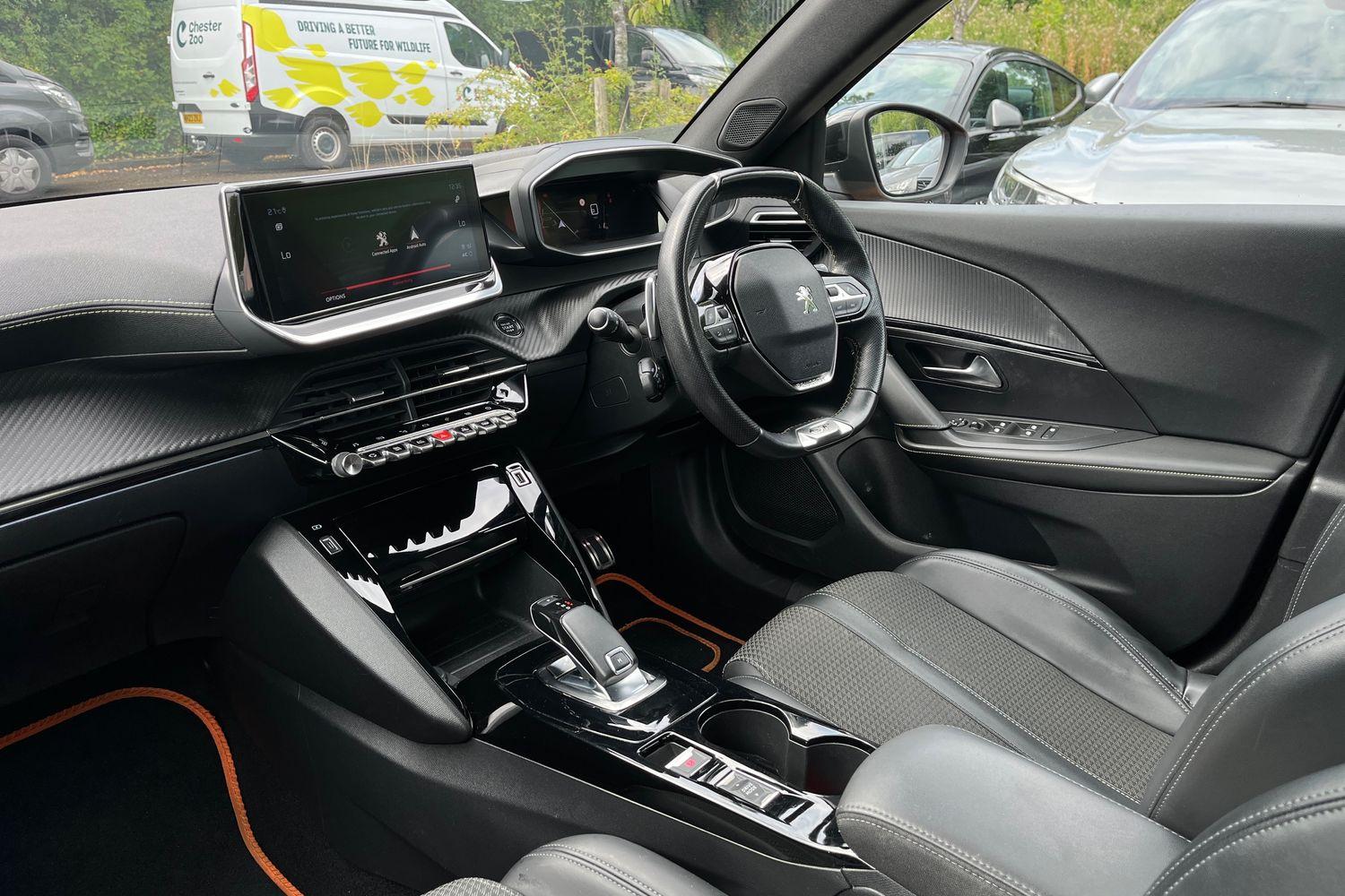 Peugeot 2008 Photo 17