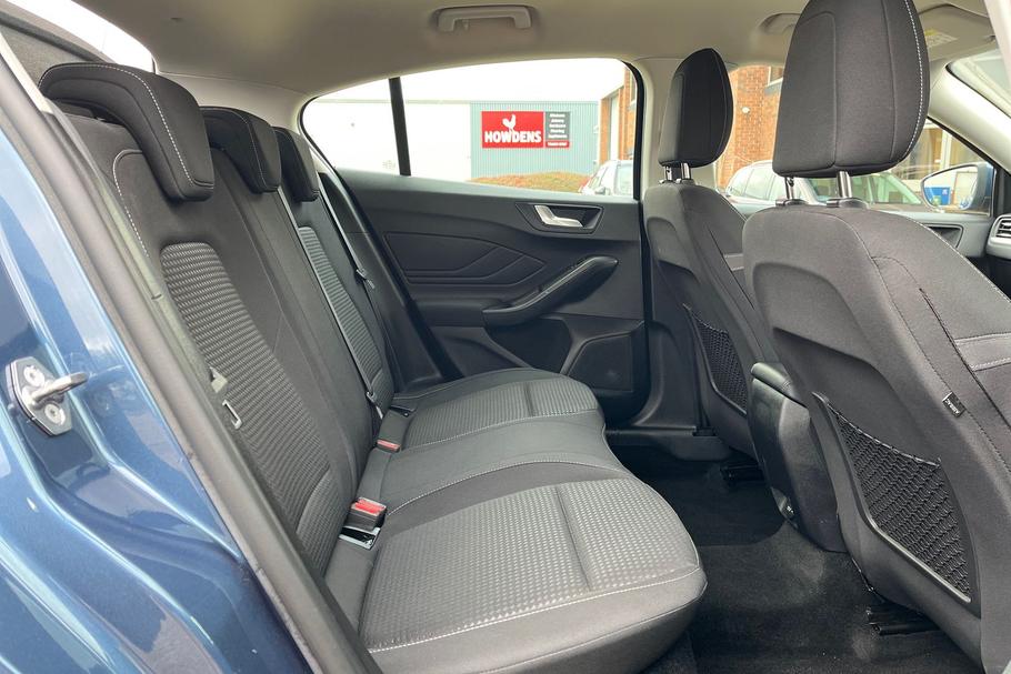 Used Ford FOCUS HX71NHJ 26