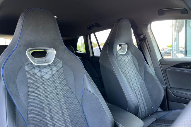 VOLKSWAGEN Tiguan Photo 32