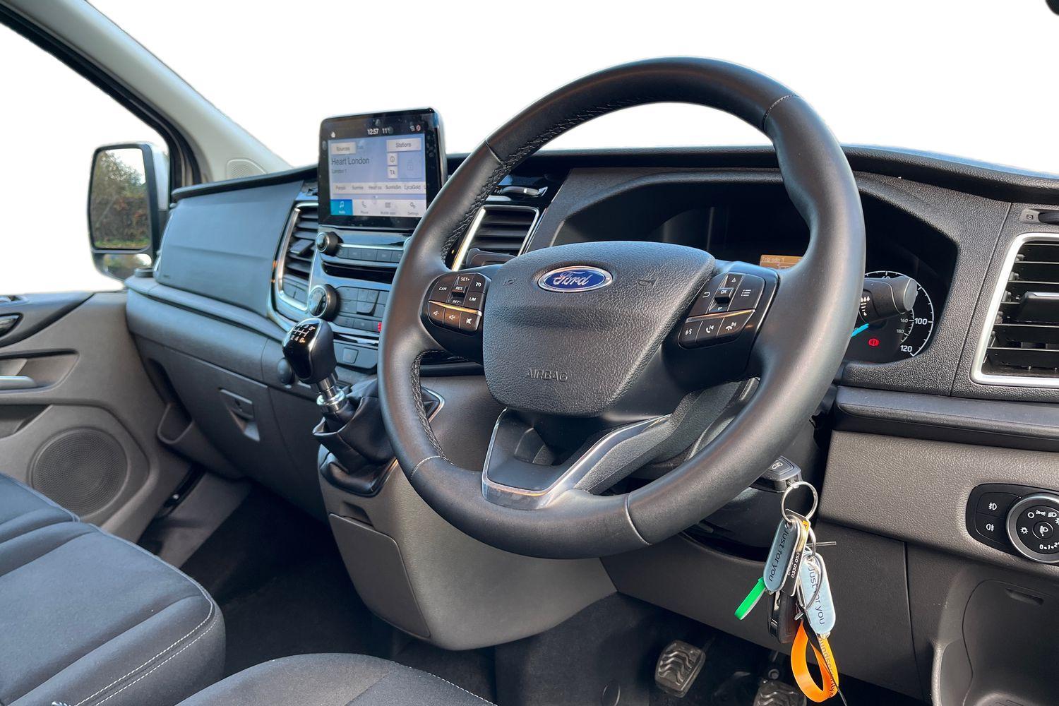 Ford TRANSIT CUSTOM Photo 12