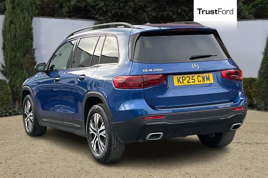 Mercedes-Benz GLB Photo autoimg-18e8e777bd7fc81a8de1f8b7d2e6218421129aee.jpg