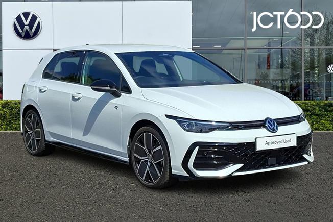 VOLKSWAGEN Golf Photo 1
