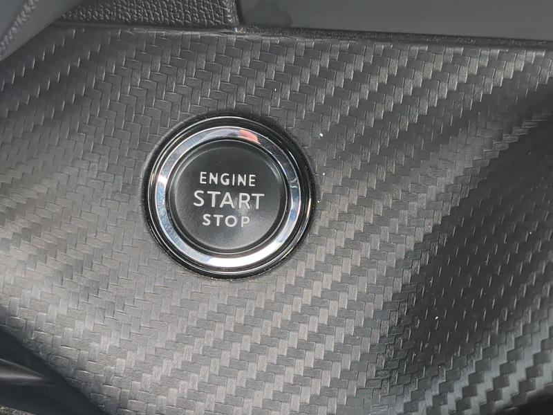Used Peugeot 2008 NU21GXZ 39