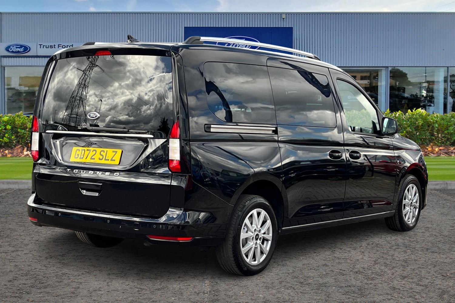 Ford Grand Tourneo Connect Photo 3