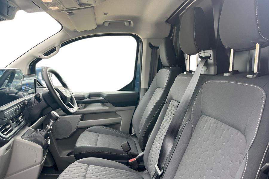 Ford TRANSIT CUSTOM Photo autoimg-18ee0efd989d6f5bdfa437a0501946b808d12bd9.jpg