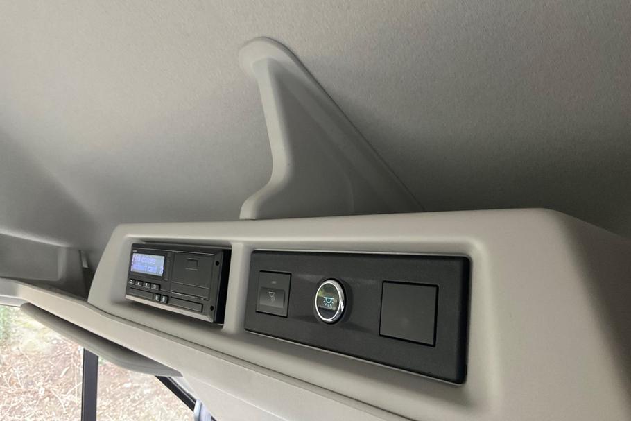 Used FORD TRANSIT WR72CVM 29