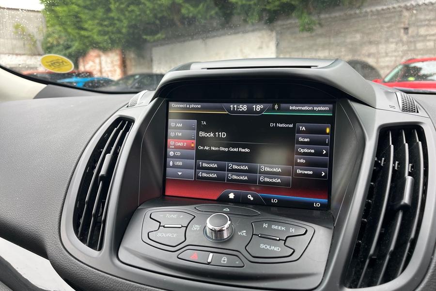 Ford KUGA Photo autoimg-18f03c7bcf6dd2388c5f8e0116150e09d809e981.jpg