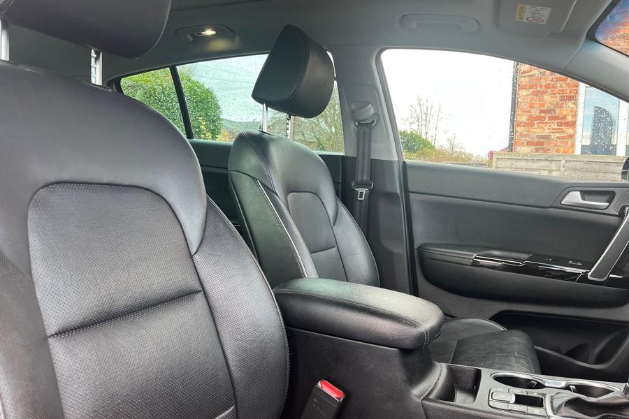 Kia SPORTAGE Photo autoimg-18f3009b0bfc55d4f6687a506e3e257187115e32.jpg
