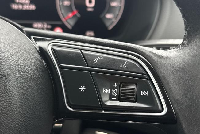 AUDI Q2 Photo 17