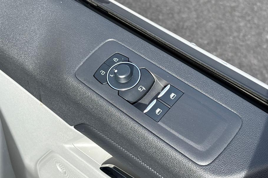 Used Ford TRANSIT CUSTOM WP75VZW 26