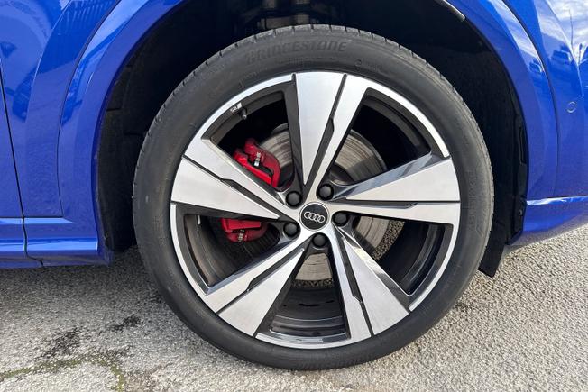AUDI Q5 Photo 32