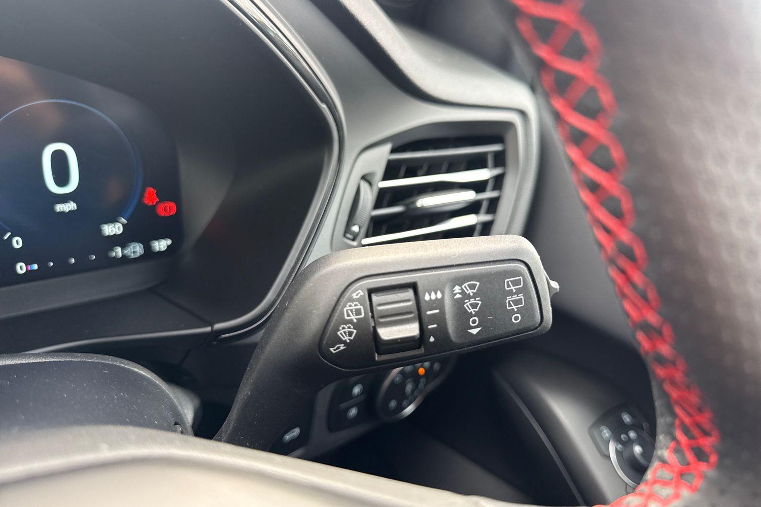 Ford FOCUS Photo 14