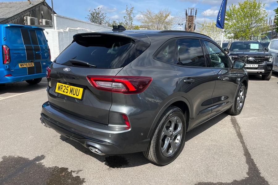 Ford Kuga Photo autoimg-18fe6ded4b1513afd35c28fadbe2b99f09088be4.jpg