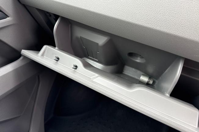 VOLKSWAGEN Transporter Photo 42
