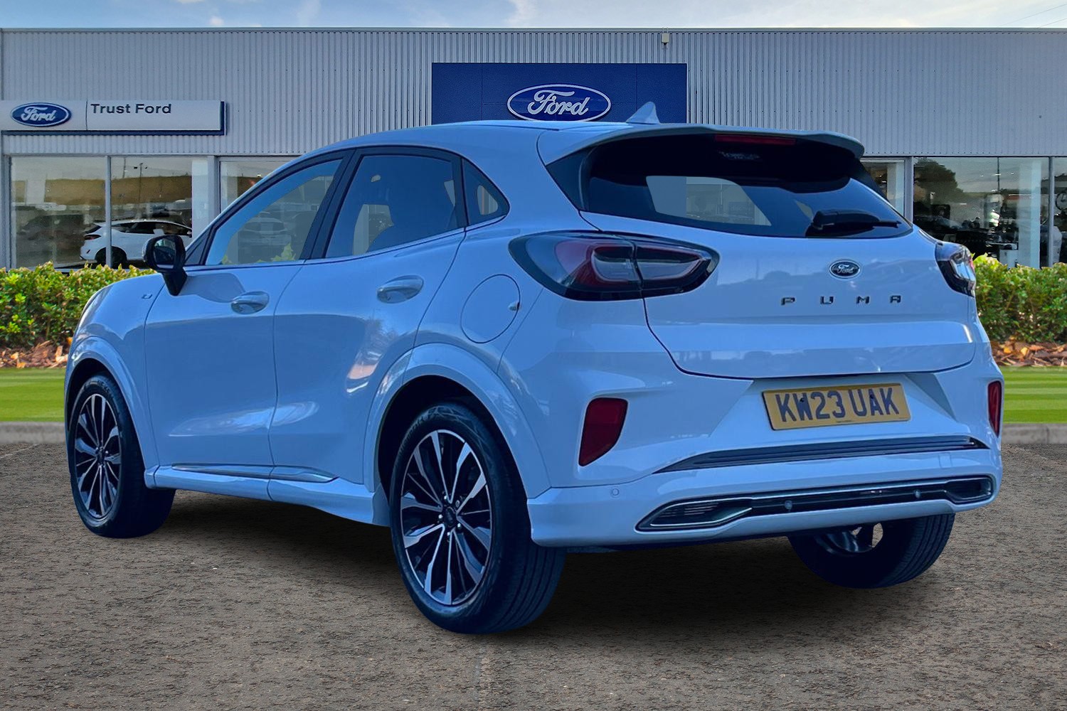Ford PUMA Photo 1