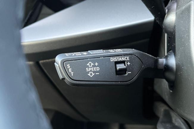 AUDI A3 Photo 36