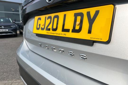 Volkswagen T-cross Photo autoimg-1900e7d98b186f816c08544b4a5867a33c398f6f.jpg