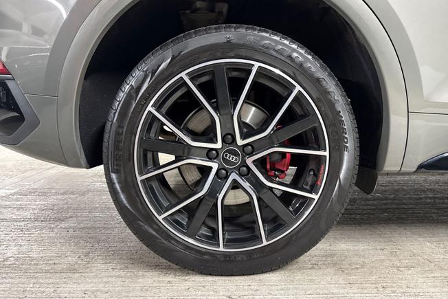 AUDI Q5 Photo 5