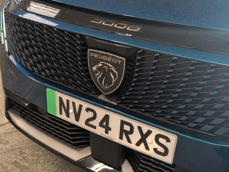 Used Peugeot E-3008 NV24RXS 26