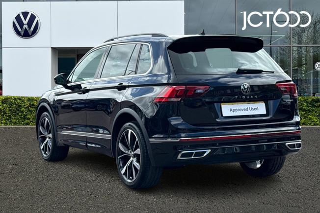 VOLKSWAGEN Tiguan Photo 3