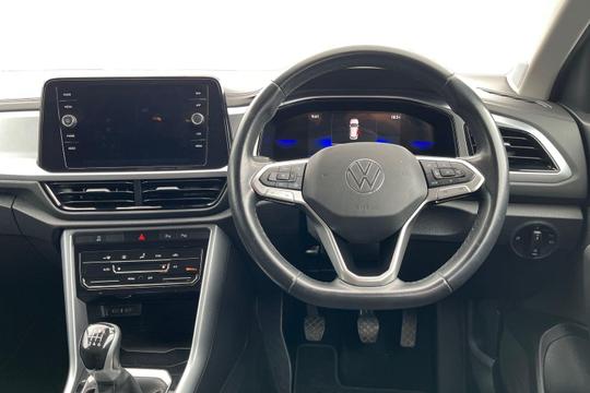 Volkswagen T-roc Photo autoimg-190e76595a969573ed20f82ae6a4f92ad23a4bc4.jpg