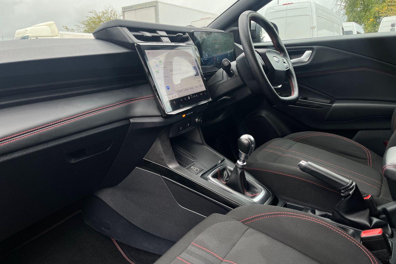 Ford PUMA Photo 17