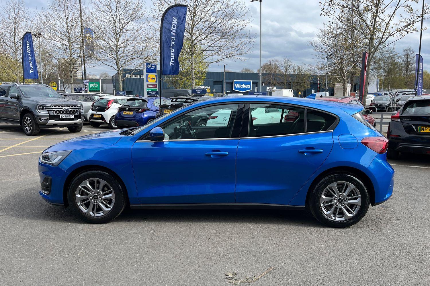 Ford FOCUS Photo 33