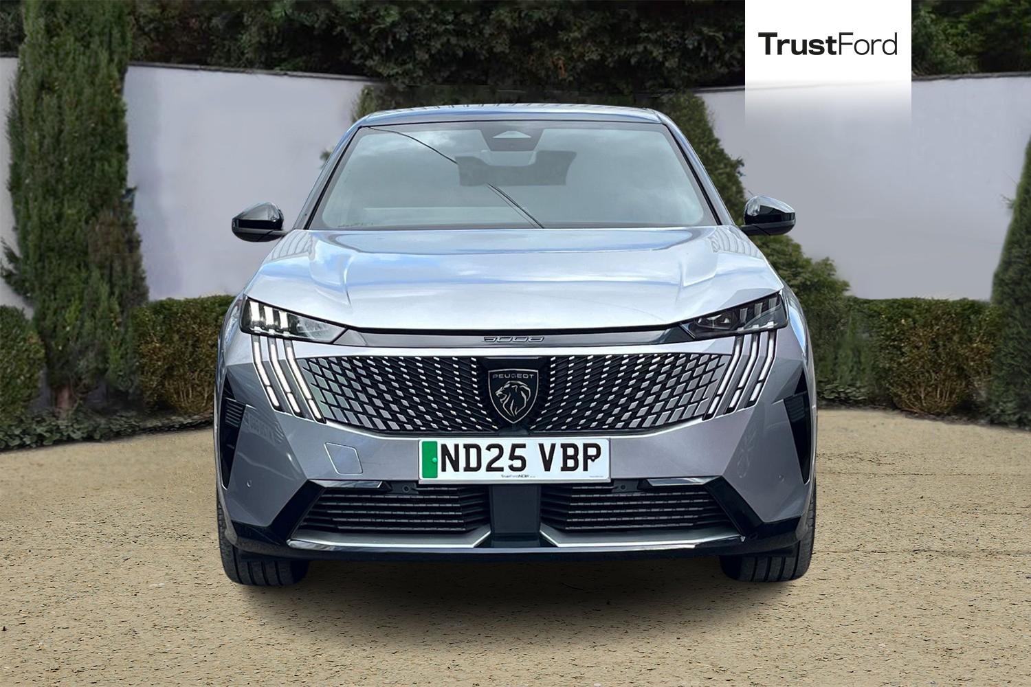 Peugeot E-3008 Photo 5