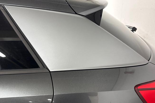 Audi Q2 Photo 32