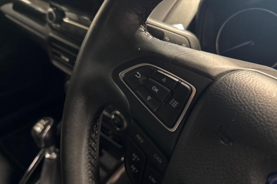 Ford ECOSPORT Photo autoimg-191a3567fa54738634bcd1ed842665446fec2f69.jpg
