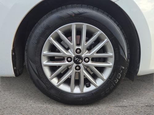 Kia RIO Photo autoimg-191cf502db9f4bf55073dc59a25b455fdd60748f.jpg
