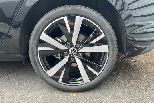 Volkswagen Golf Photo autoimg-191e1e10ca1311f4a2e0c926aa7133d4369c03f2.jpg