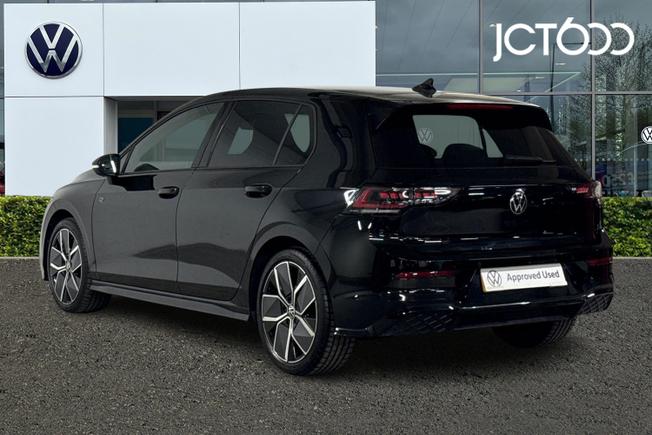 VOLKSWAGEN Golf Photo 3