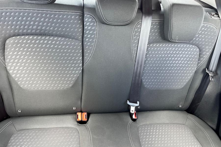 Ford FIESTA Photo autoimg-1923740edcf70b622600b905472548d7bfee3983.jpg