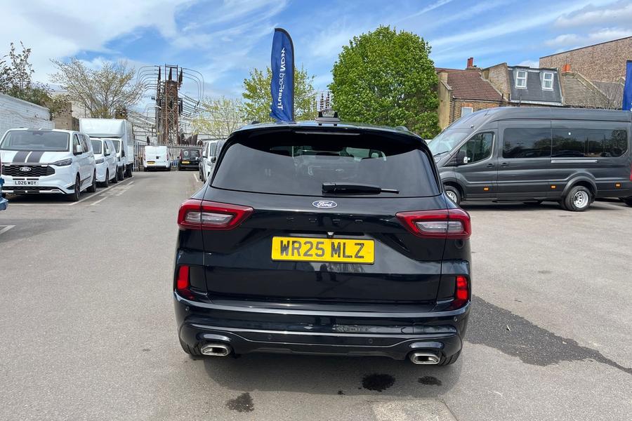 Ford Kuga Photo autoimg-1926354f9d2d29bf7dfe47c21c85edc641d63c63.jpg