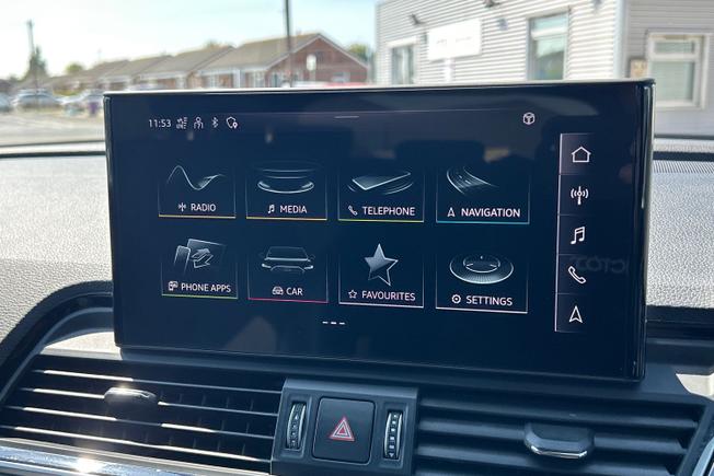 AUDI Q5 Photo 50