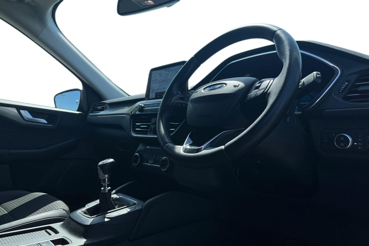 Ford KUGA Photo 8