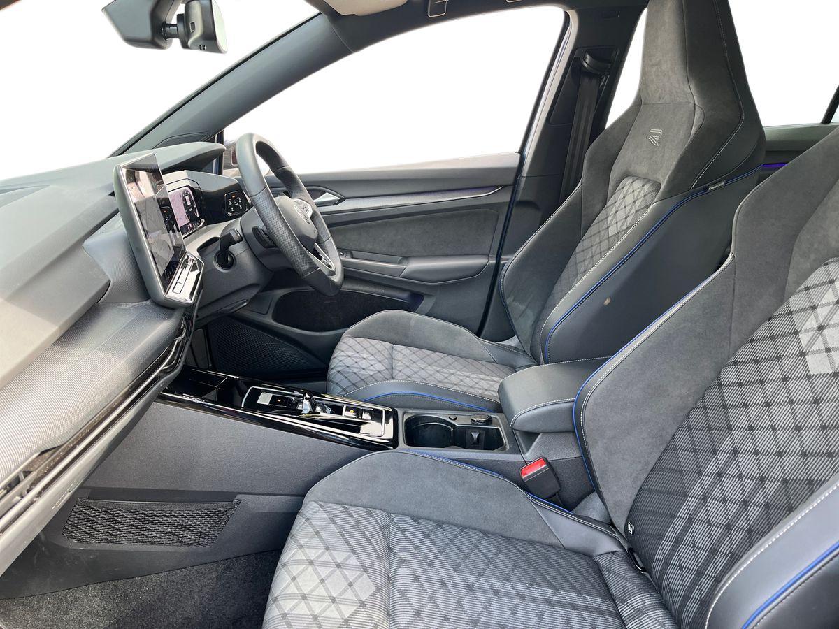 Volkswagen Golf Photo autoimg-192ad9da5d8eda3352d77737de457144ca1d1e3b.jpg