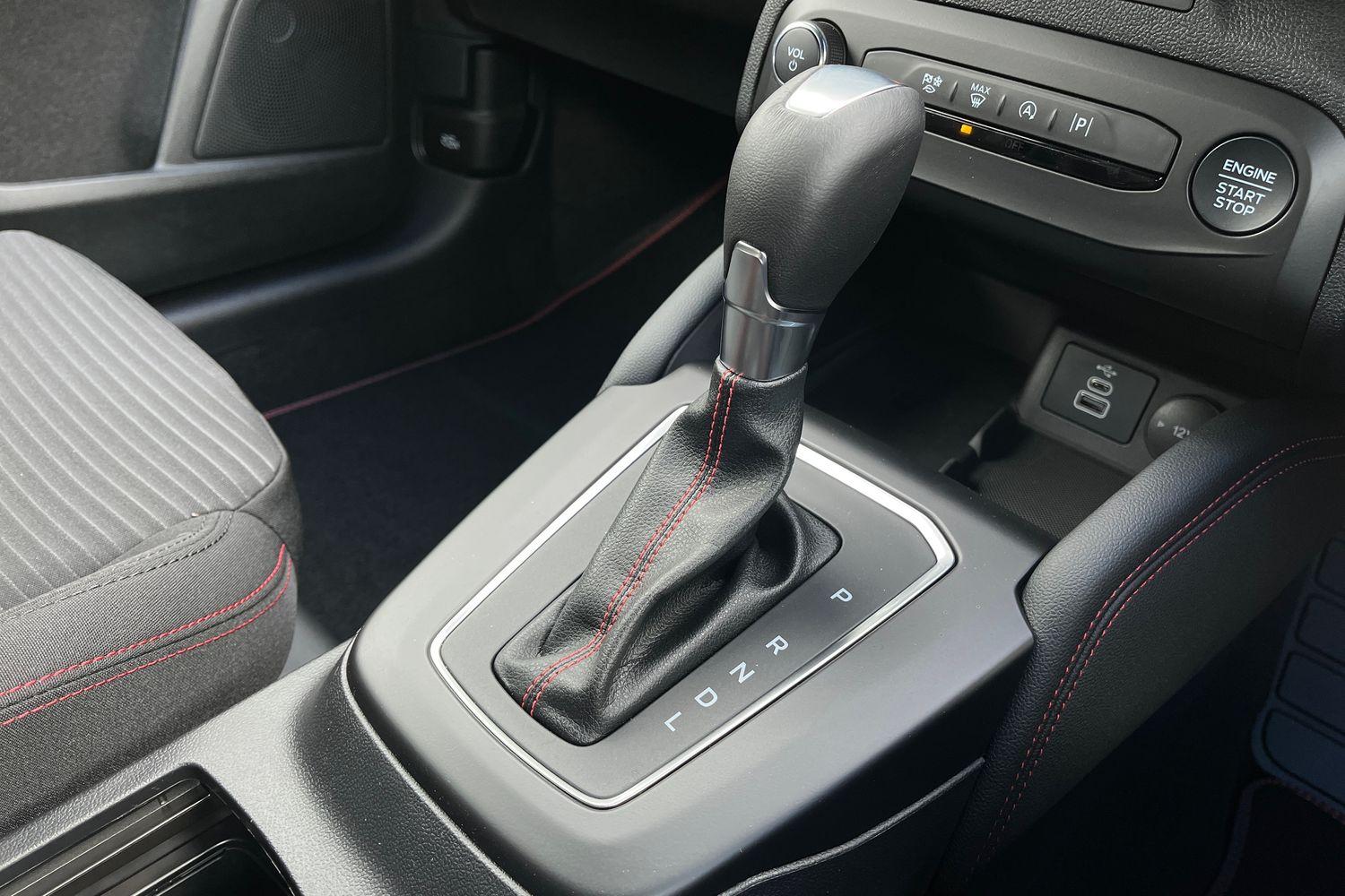 Ford FOCUS Photo 28