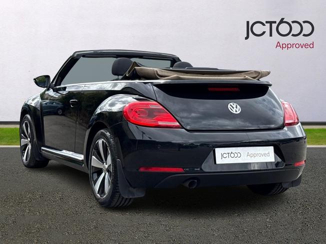 VOLKSWAGEN Beetle Photo 3