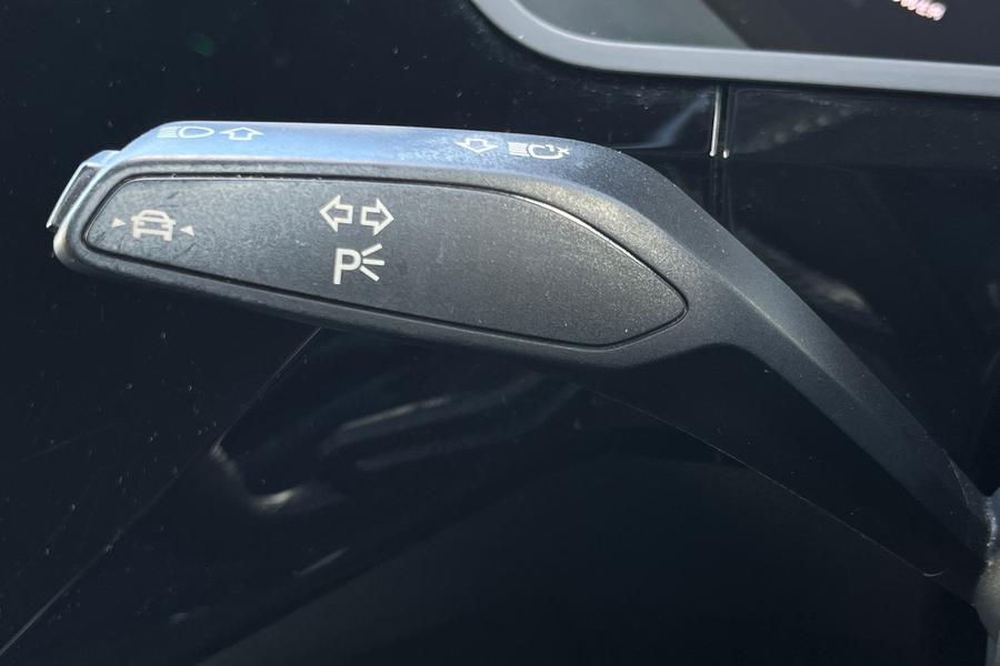 Audi e-tron Photo autoimg-193274d2a4d9332d2071faf1015ac52e0971958f.jpg