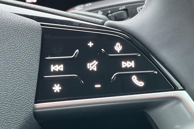 AUDI Q5 Photo 17