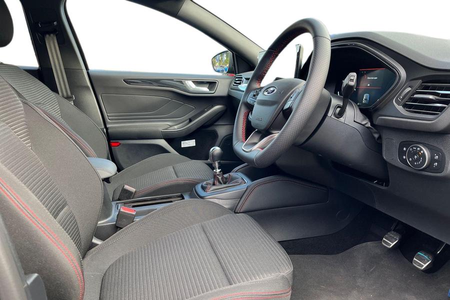 Ford Focus Photo autoimg-1937c33da694aa10c6a8bdfbc163bd71c71fd974.jpg