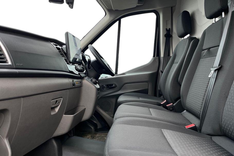 Used Ford E-TRANSIT 10