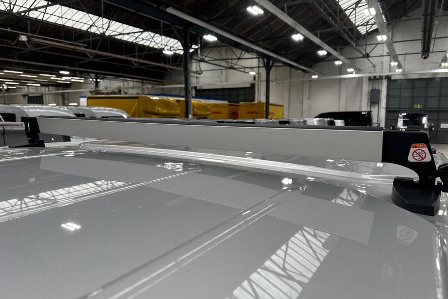 Used Ford TRANSIT CUSTOM LL75RVE 23