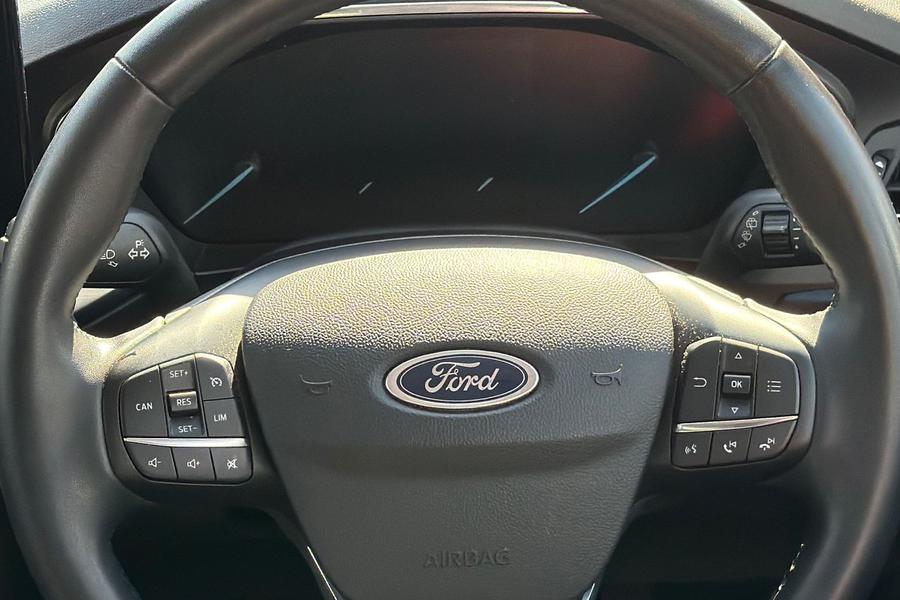 Ford FOCUS Photo autoimg-193e2ba8e6167439554bbab0226258832b646586.jpg