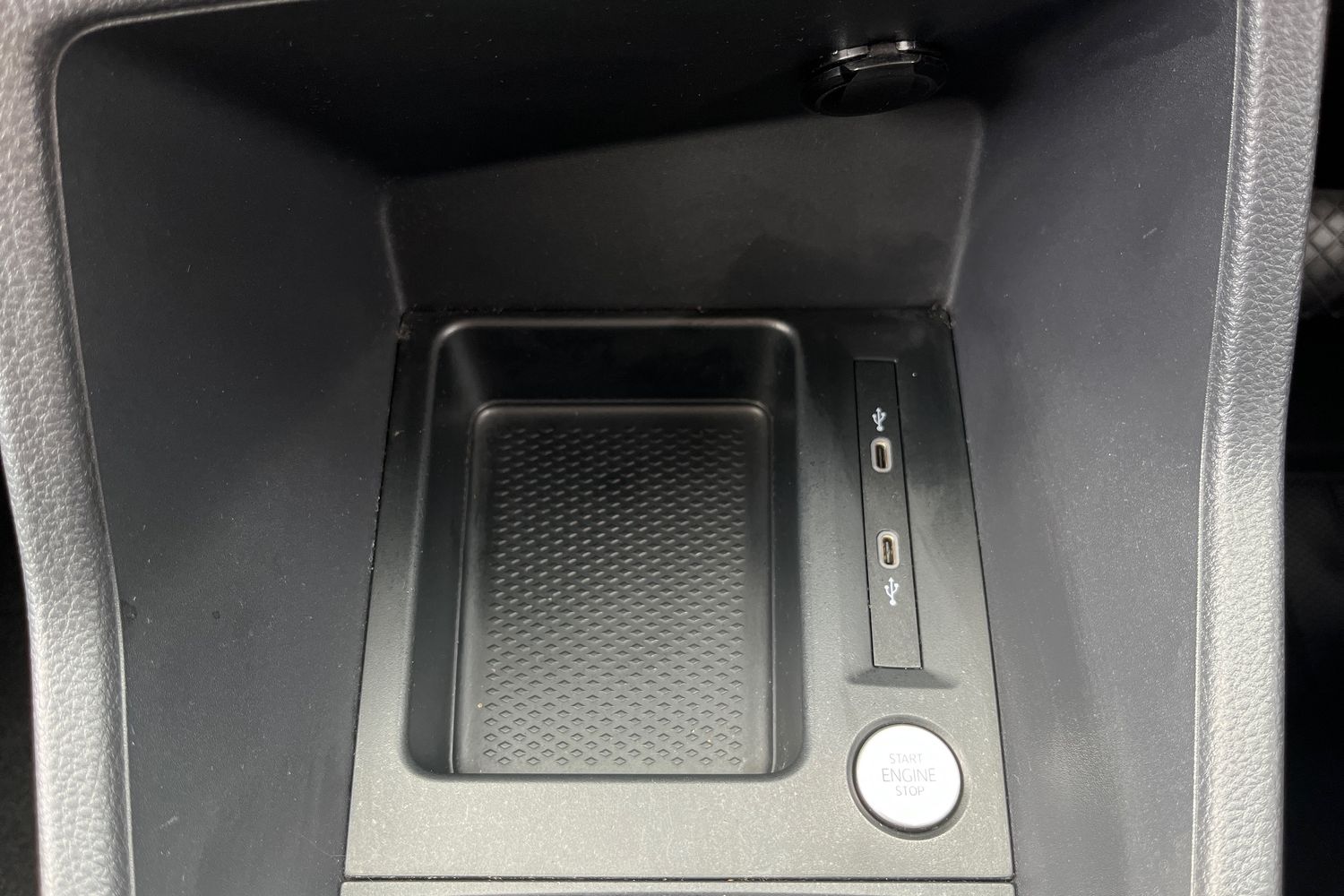 Ford TOURNEO CONNECT Photo 33
