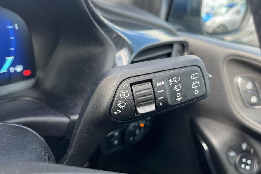 Ford FIESTA Photo autoimg-193fed28c8abde5af6eaad3870fd0c5c4f28d9bc.jpg