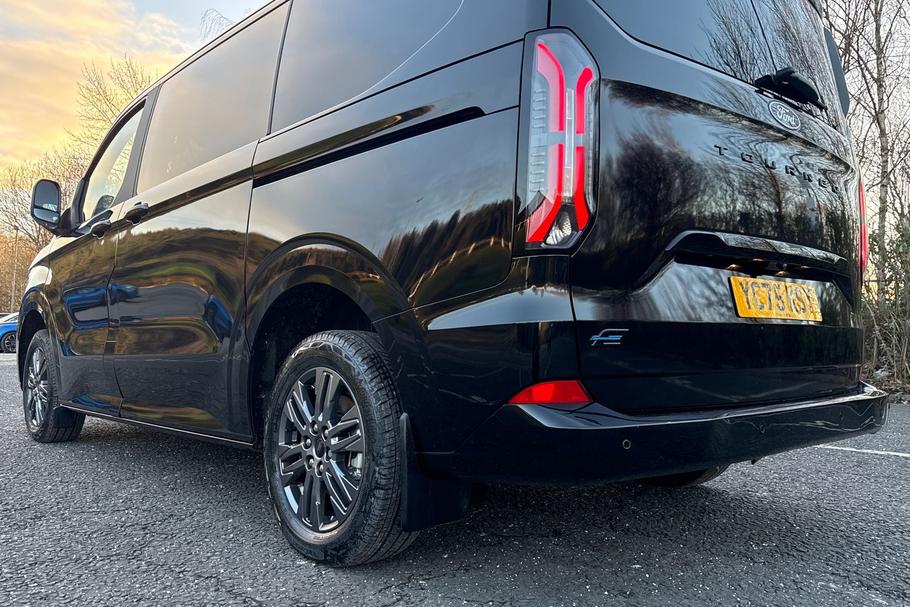 Used Ford E-TOURNEO CUSTOM 20