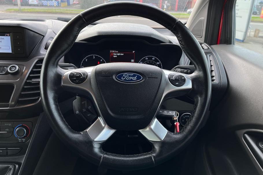 Used Ford TOURNEO CONNECT 12